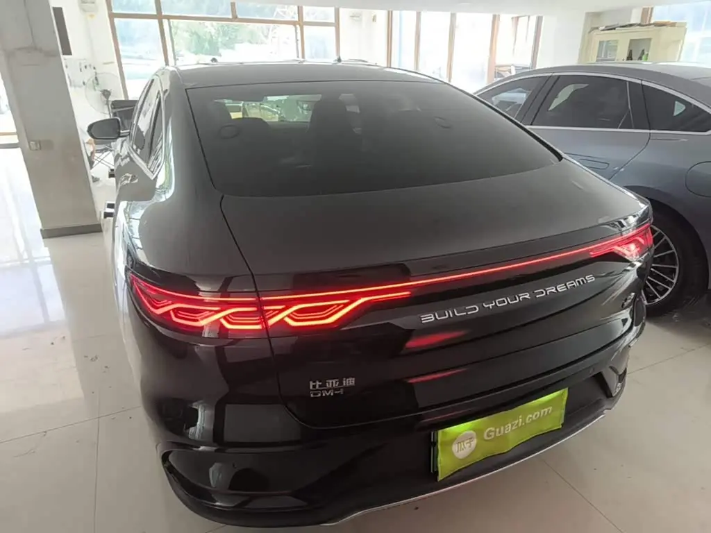 BYD Han 2022 — Photo 5/20