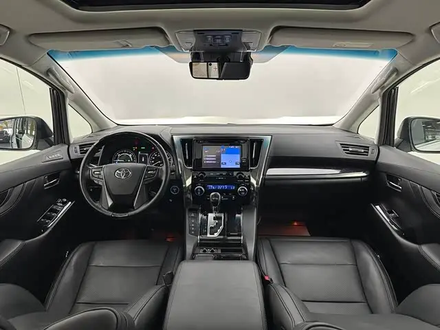 Toyota Vellfire 2019 — Photo 9/19