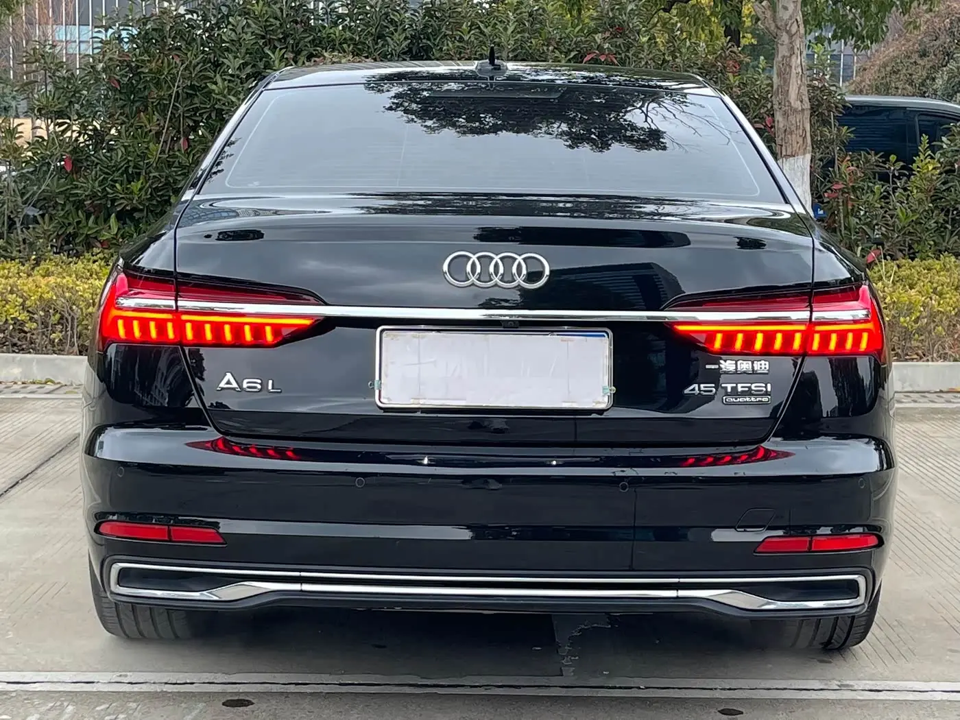 Audi A6L 2023 — Фото 4/20