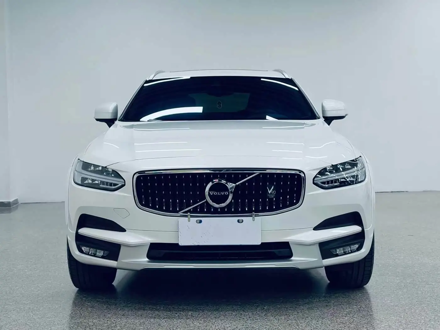 Volvo V90 2018 — Photo 4/20