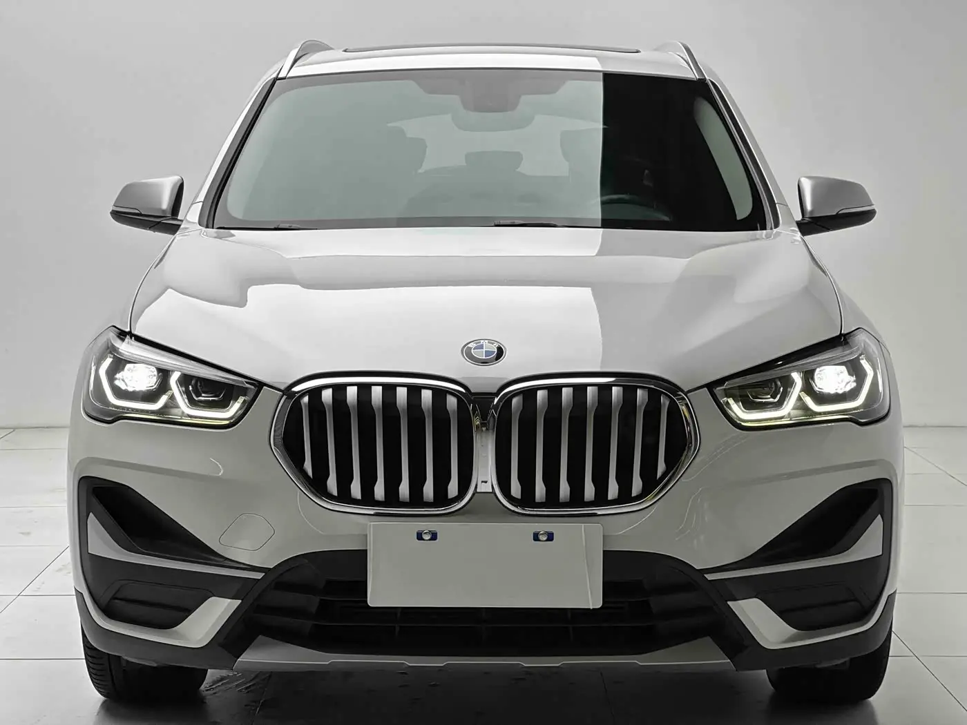 BMW X1 2023 — Photo 2/20