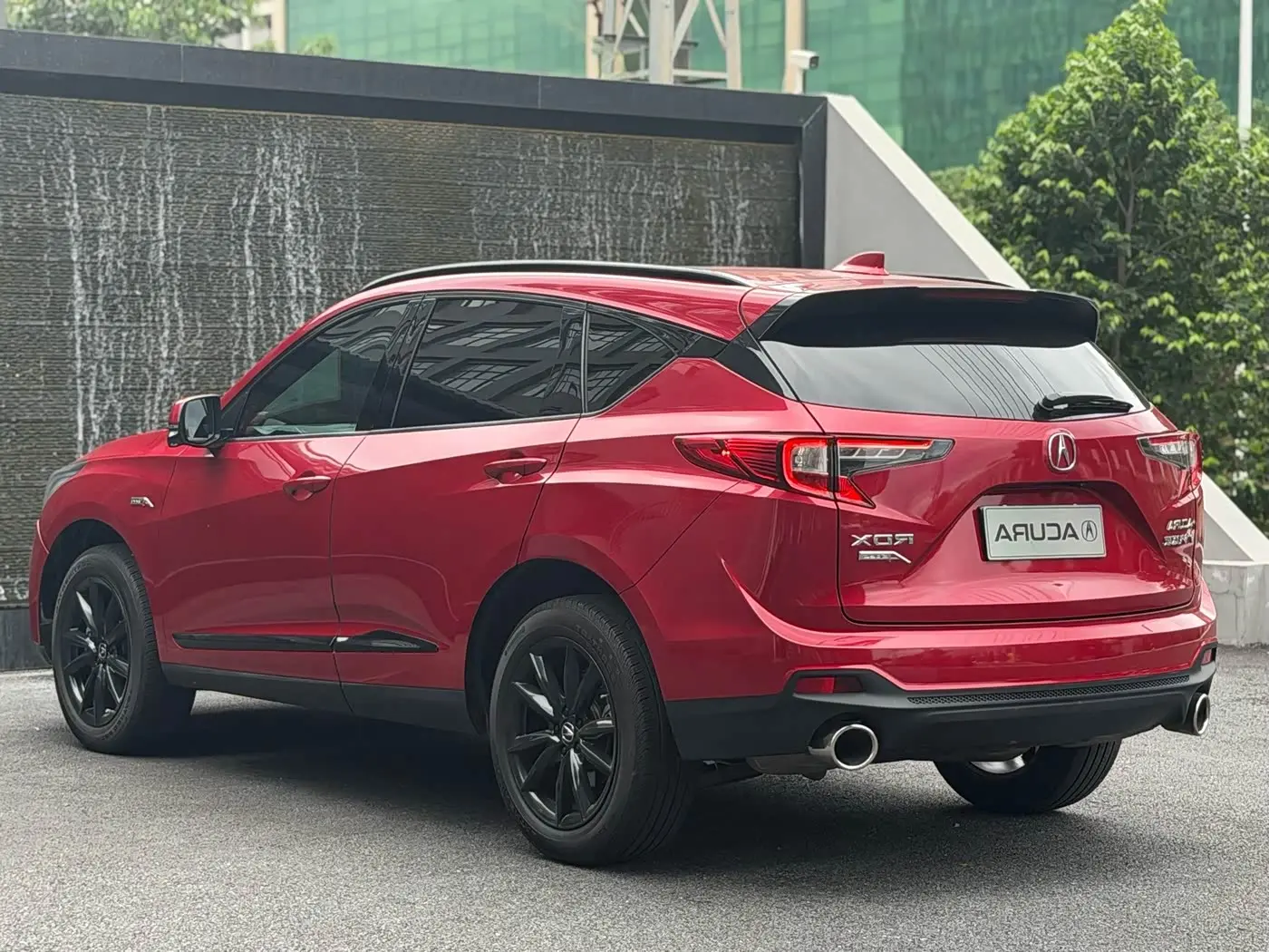 Acura RDX 2023 — Фото 10/10