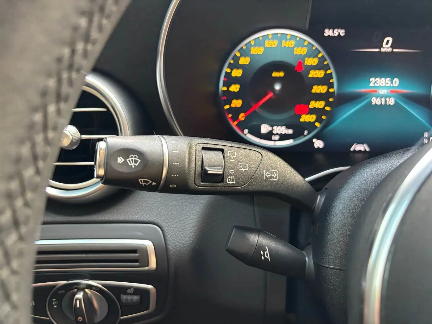 Mercedes-Benz GLC 2020 — Photo 20/20