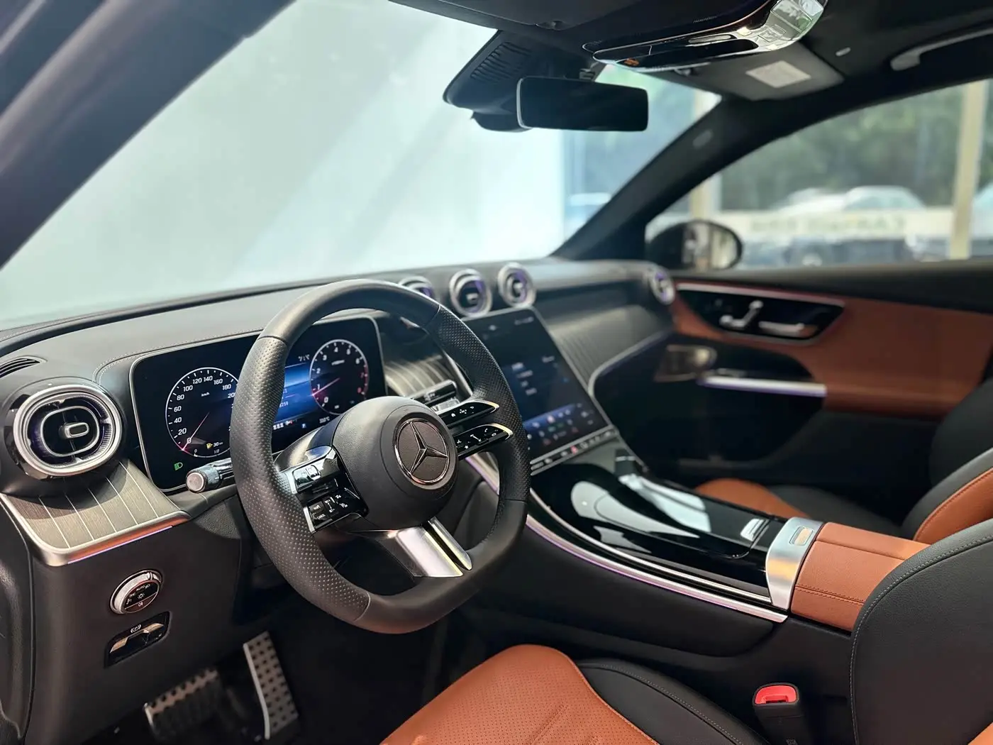 Mercedes-Benz GLC Coupe 2024 — Photo 6/20