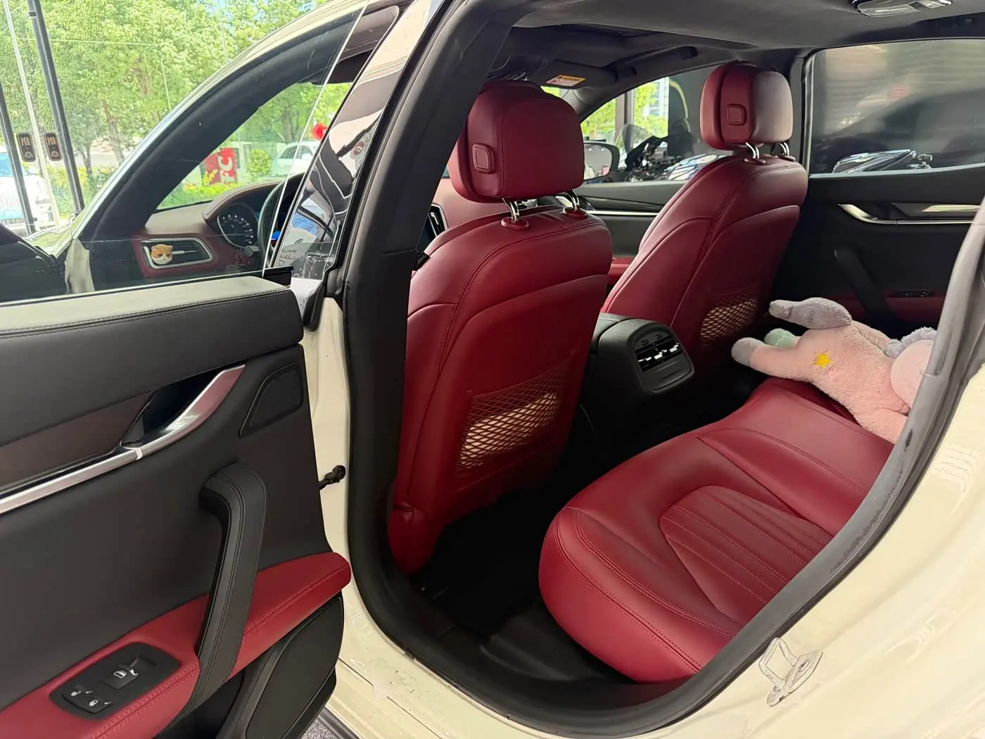 Maserati Ghibli 2017 — Şəkil 7/19