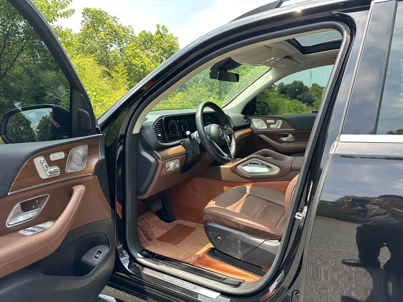 Mercedes-Benz GLE 2024 — Photo 5/18