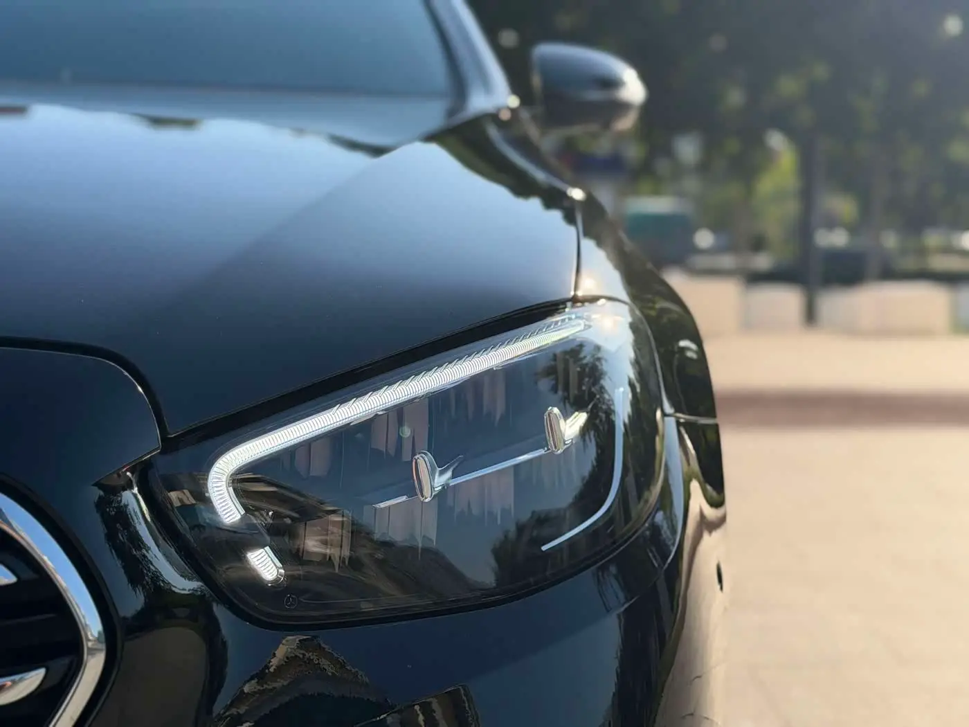 Mercedes-Benz E-Class 2021 — Photo 3/20