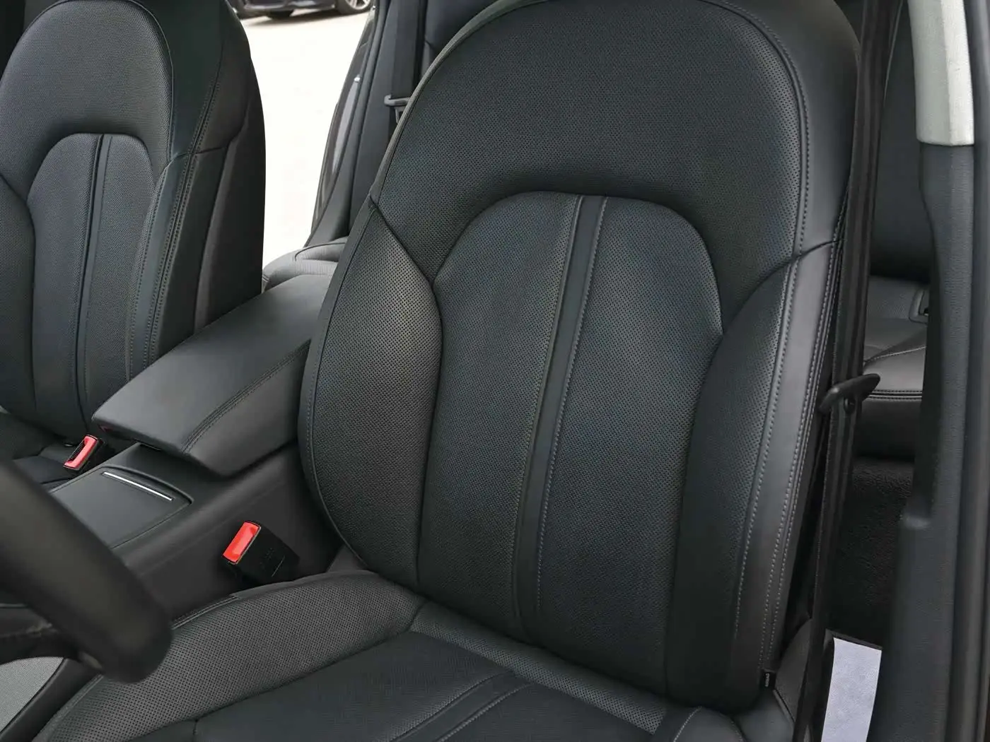 Audi A6 2016 — Şəkil 17/19