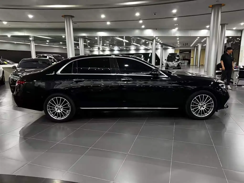 Mercedes-Benz E-Class 2024 — Şəkil 6/20