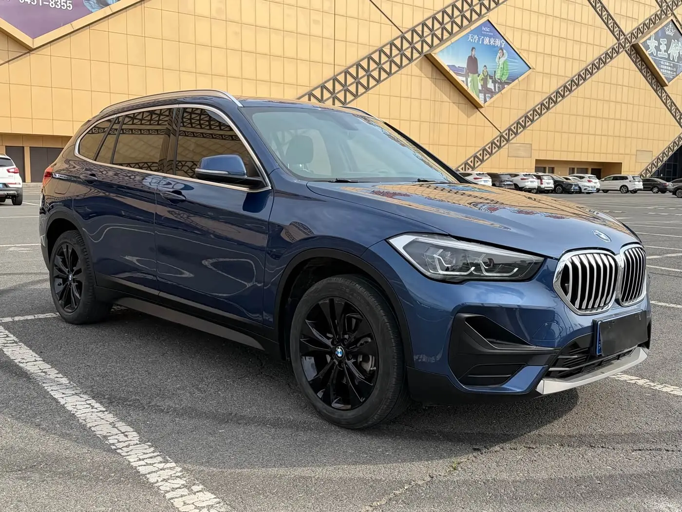 BMW X1 2021 — Photo 3/20