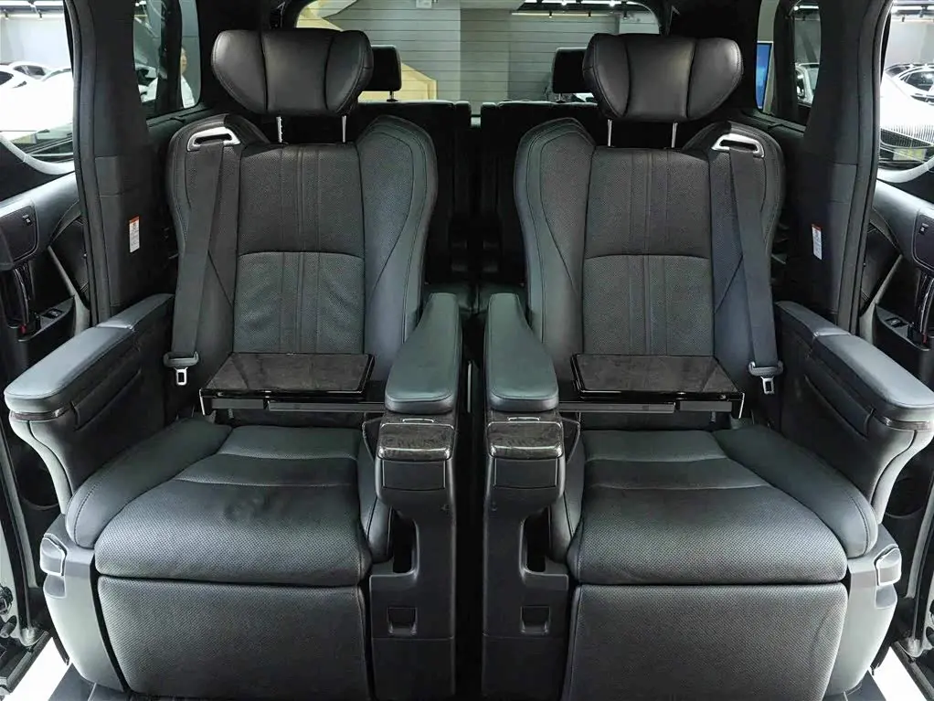 Toyota Alphard 2019 — Şəkil 14/20