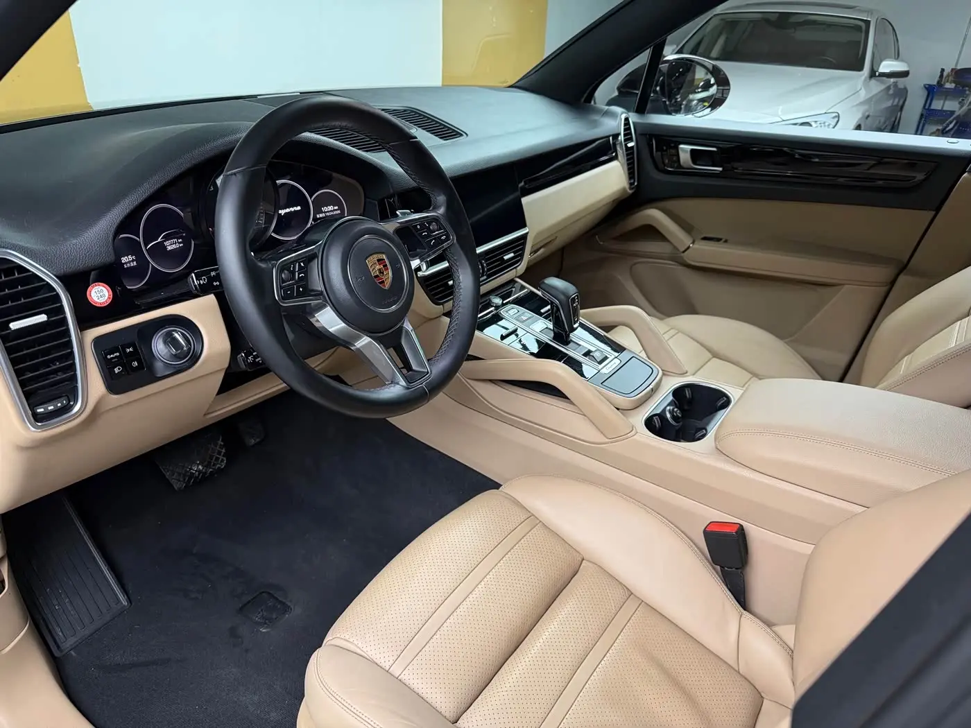 Porsche Cayenne 2018 — Şəkil 4/19