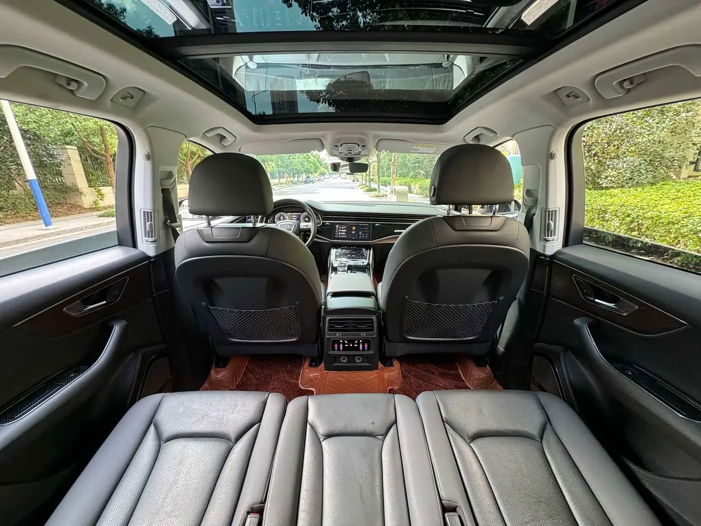 Audi Q7 2021 — Photo 11/20