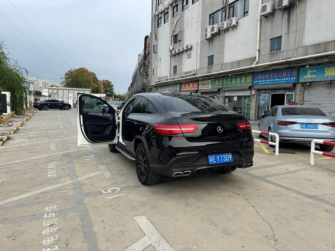 Mercedes-Benz GLE Coupe 2018 — Şəkil 17/19