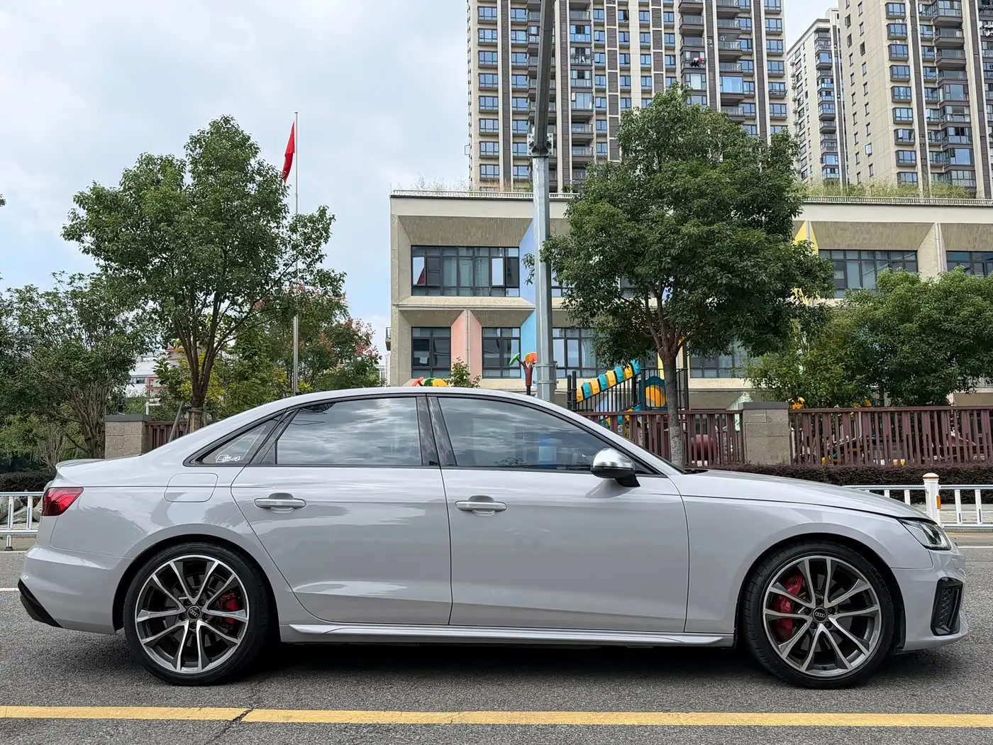 Audi S4 2024 — Photo 17/18