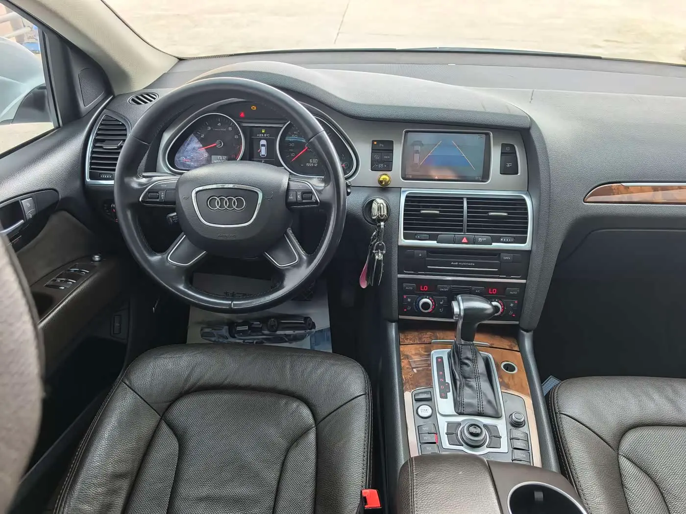Audi Q7 2015 — Photo 12/19