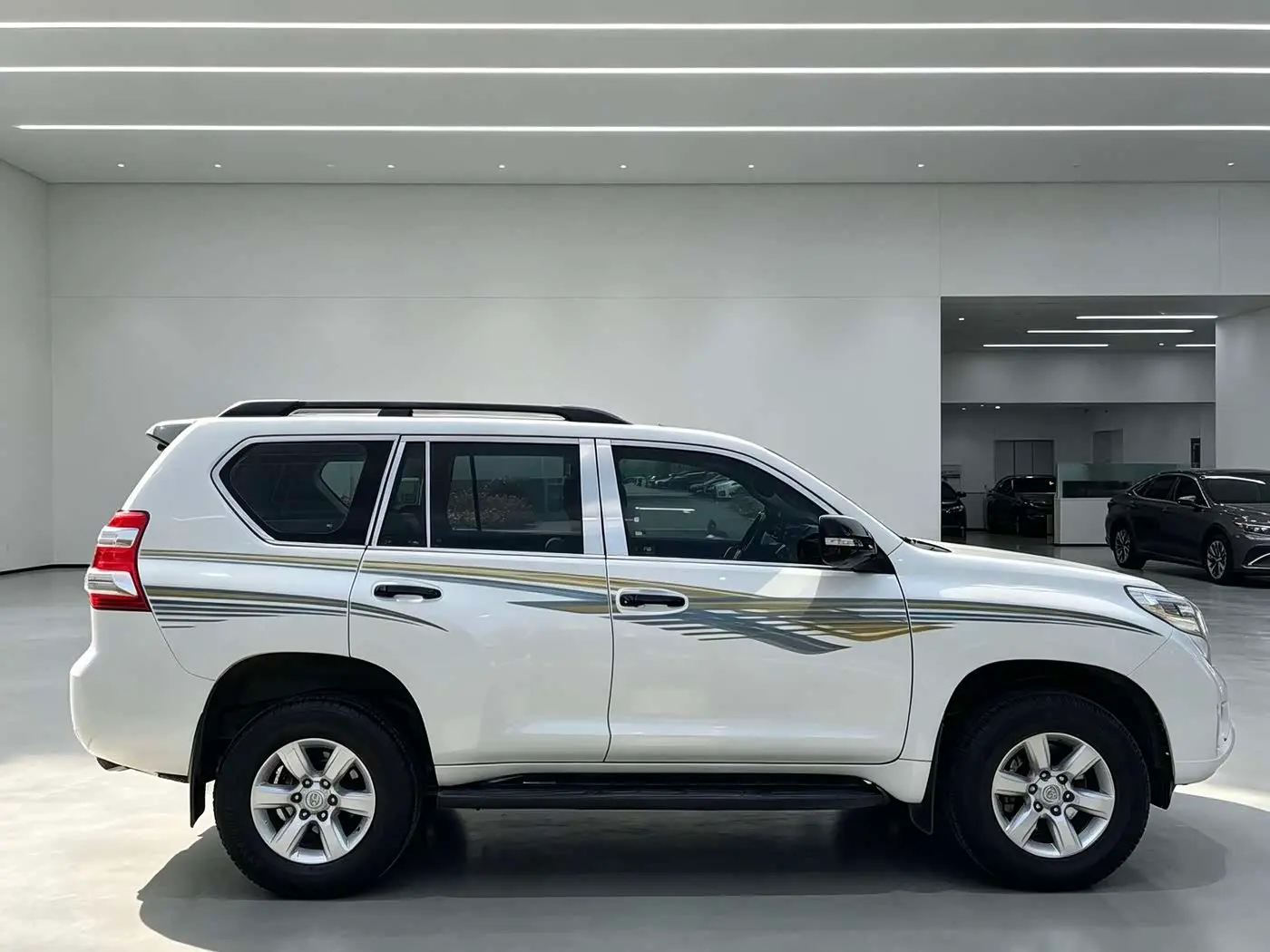 Toyota Prado 2017 — Фото 5/14