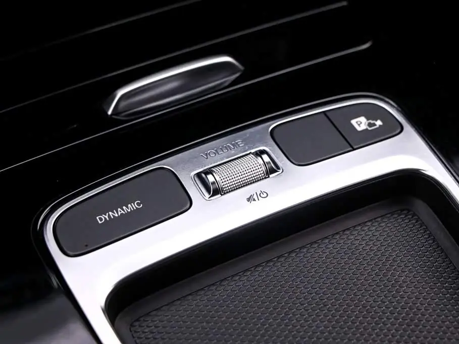 Mercedes-Benz A-Class 2026 — Фото 11/18