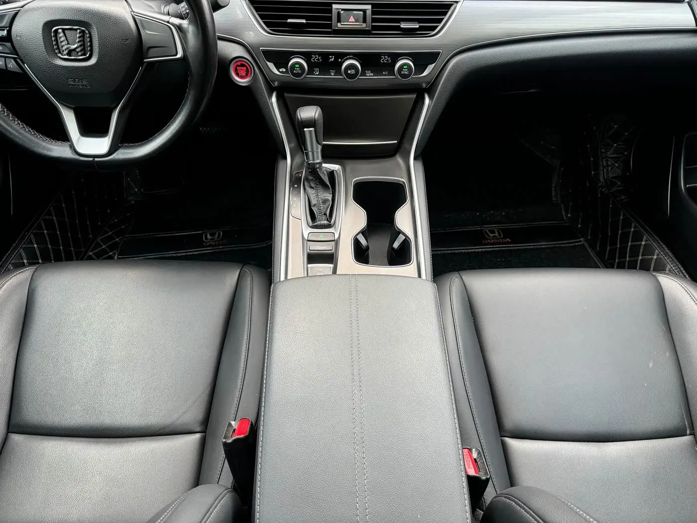 Honda Accord 2023 — Фото 10/20