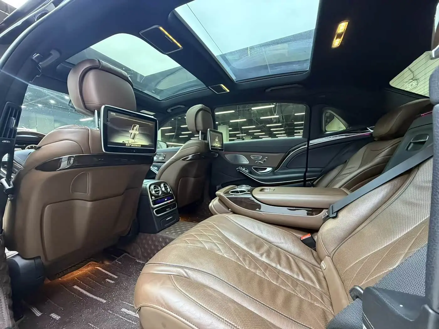Mercedes-Benz Maybach S-Class 2016 — Фото 5/9