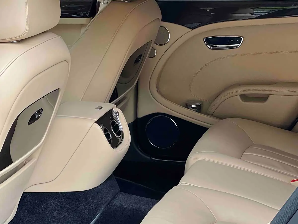 Bentley Mulsanne 2013 — Фото 12/16
