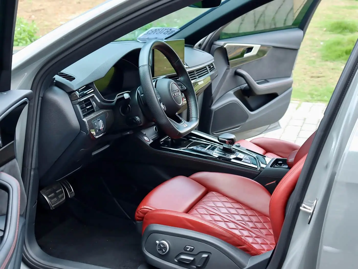 Audi S4 2022 — Photo 7/14