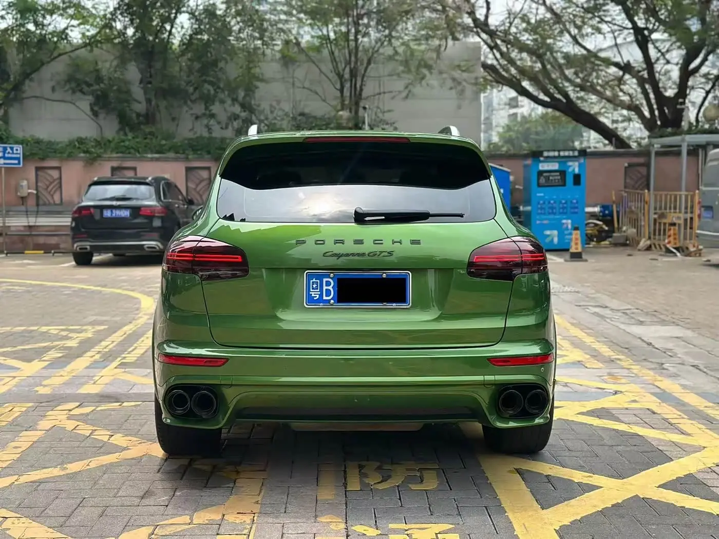 Porsche Cayenne 2016 — Photo 10/20