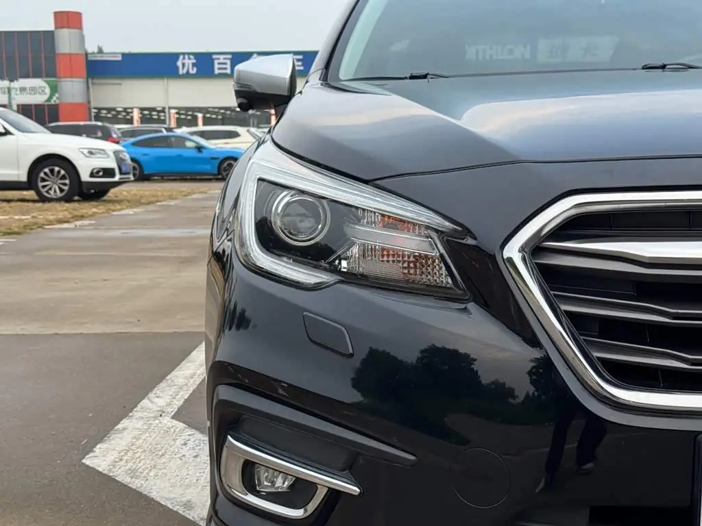 Subaru Legacy 2020 — Photo 14/20