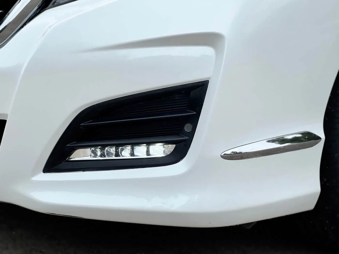 Honda Elysion 2017 — Photo 12/20