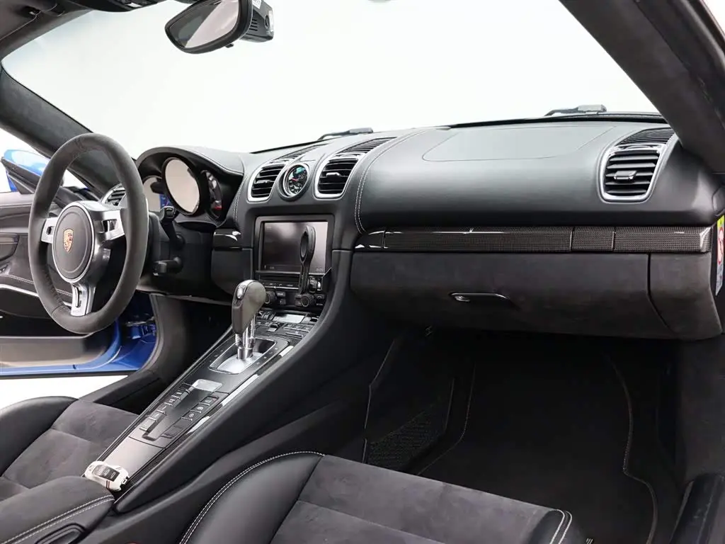 Porsche Cayman 2015 — Photo 17/20