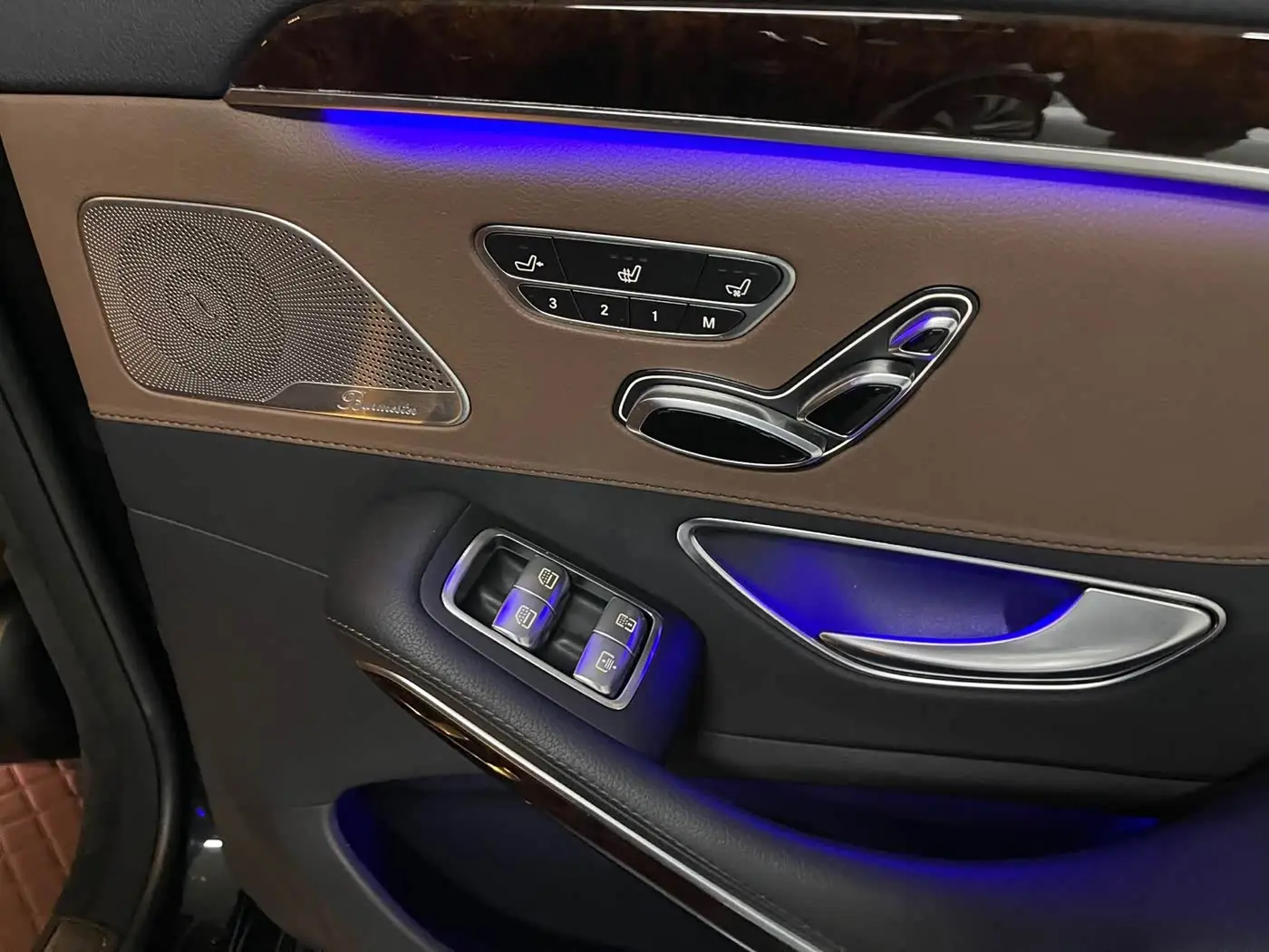 Mercedes-Benz S-Class 2020 — Photo 19/20