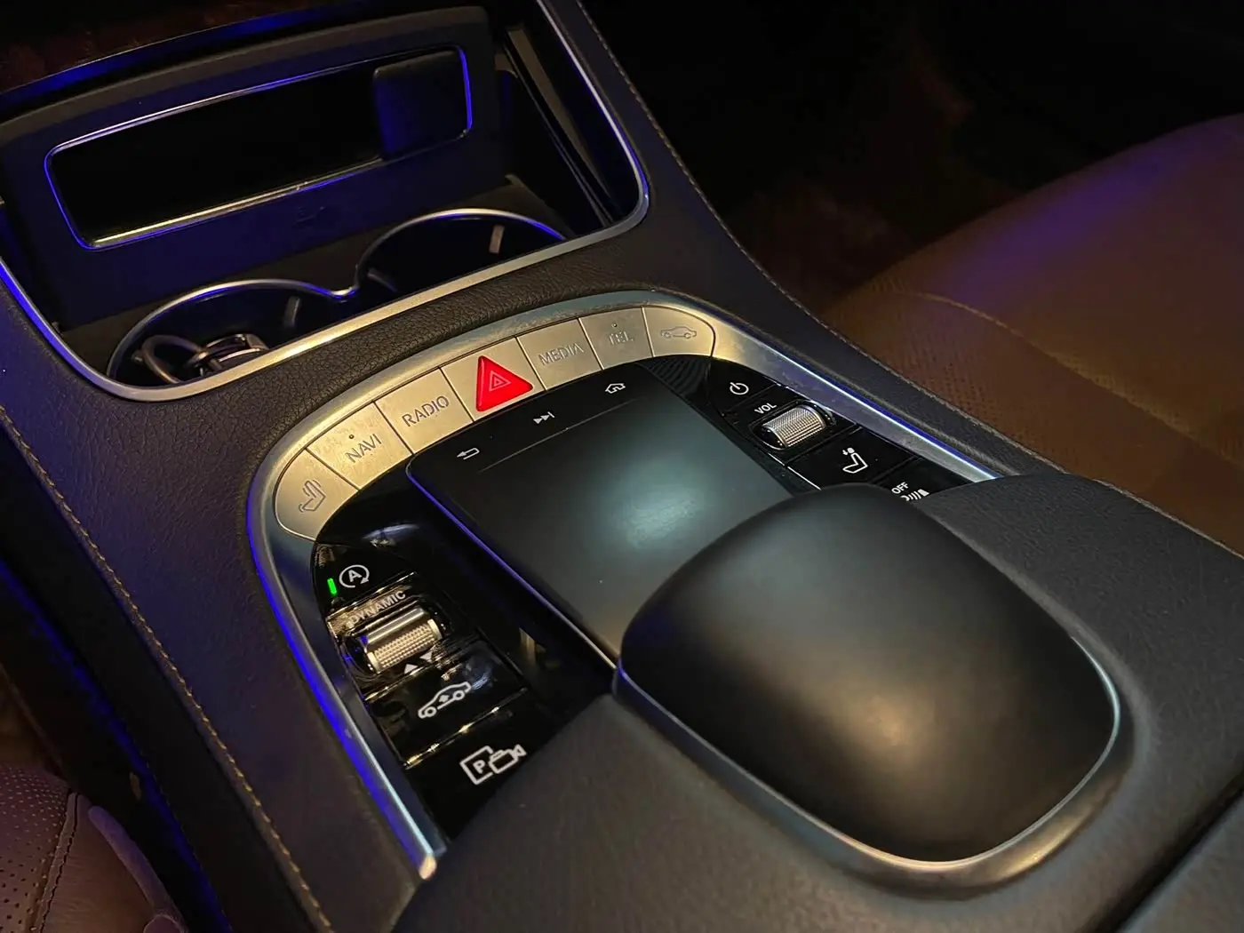 Mercedes-Benz S-Class 2020 — Photo 12/20