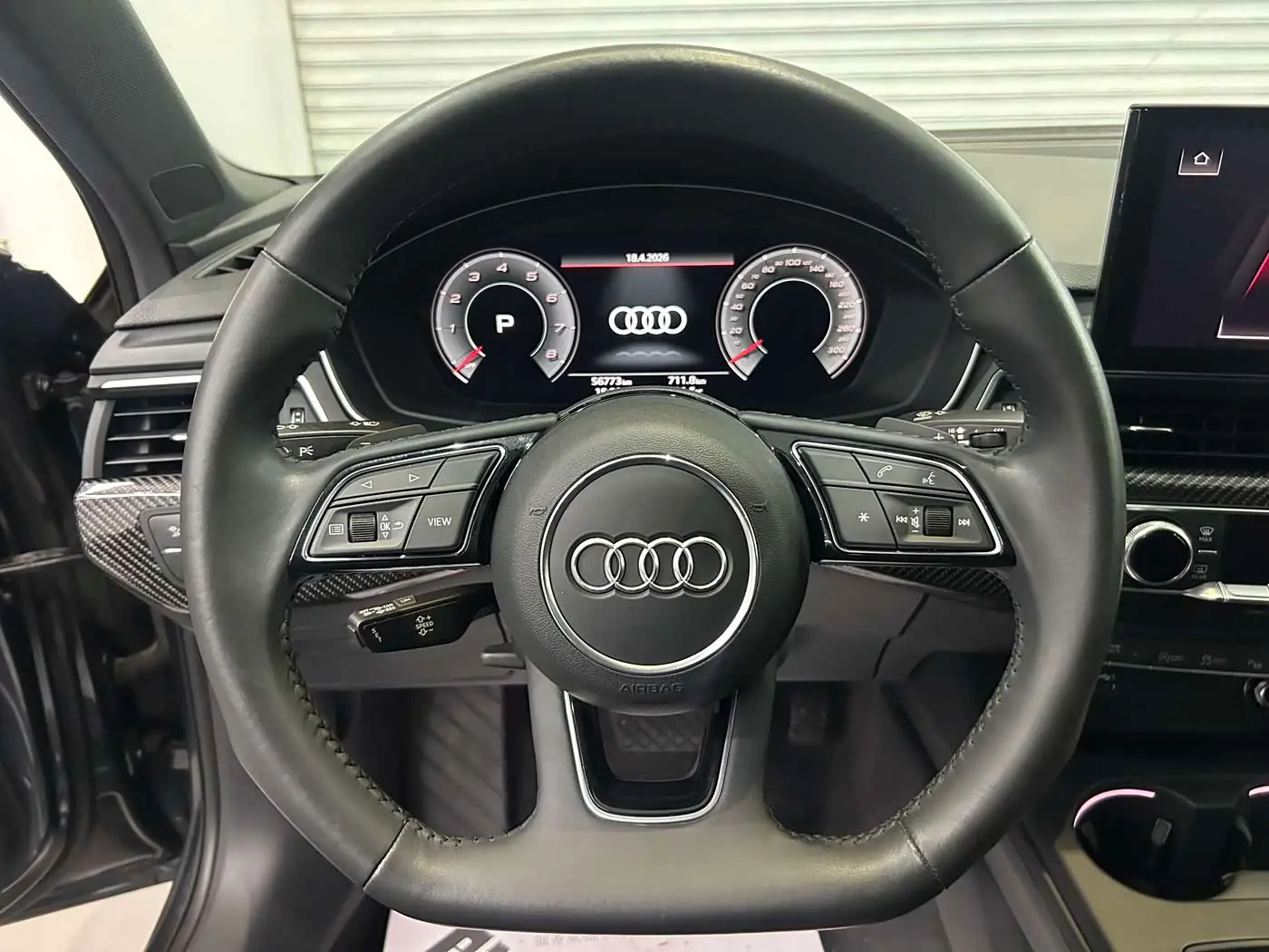 Audi A4L 2020 — Photo 6/14