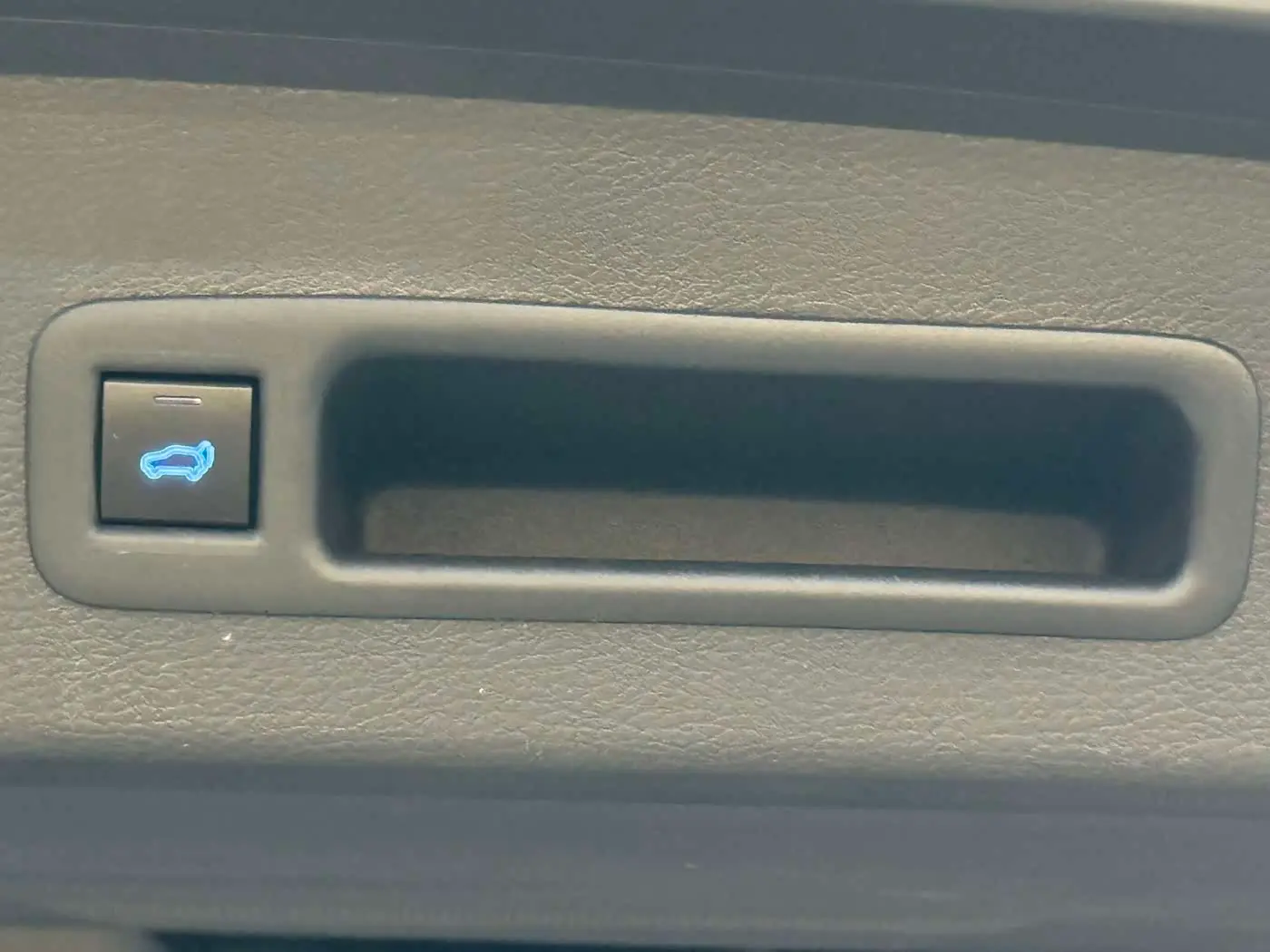 Toyota Sienna 2025 — Photo 19/20