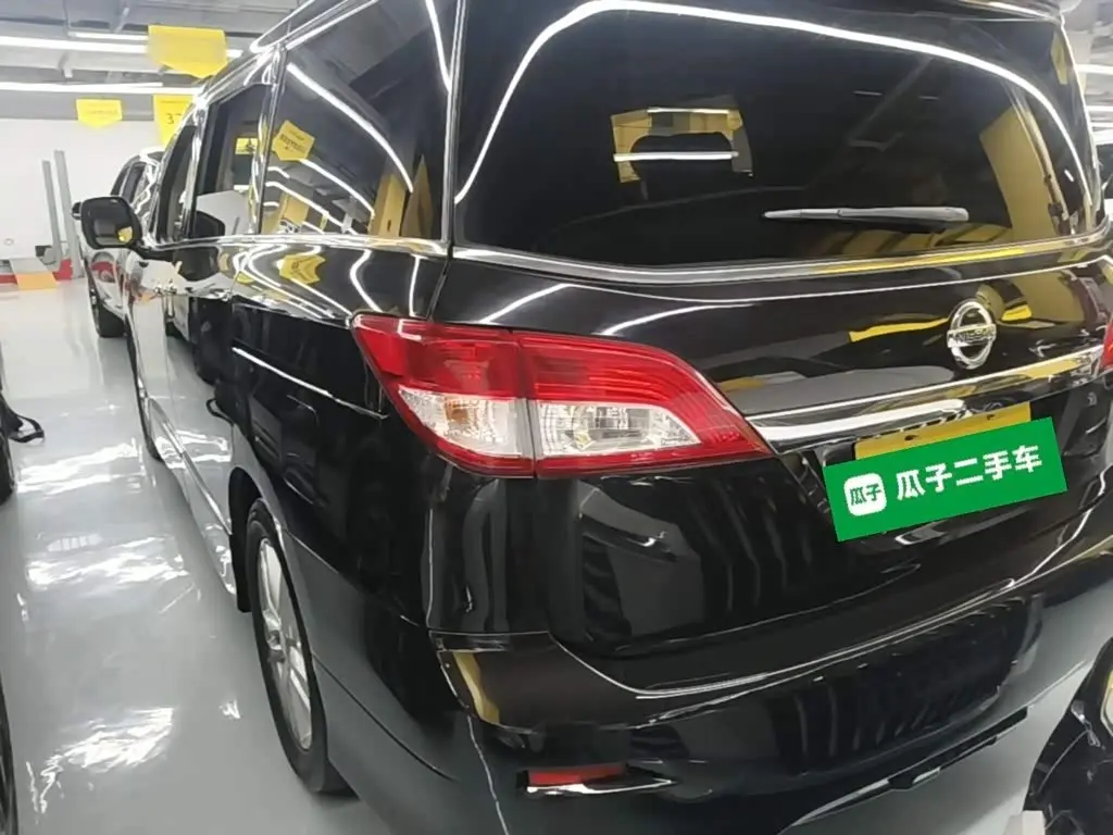 Nissan Quest 2016 — Şəkil 5/20