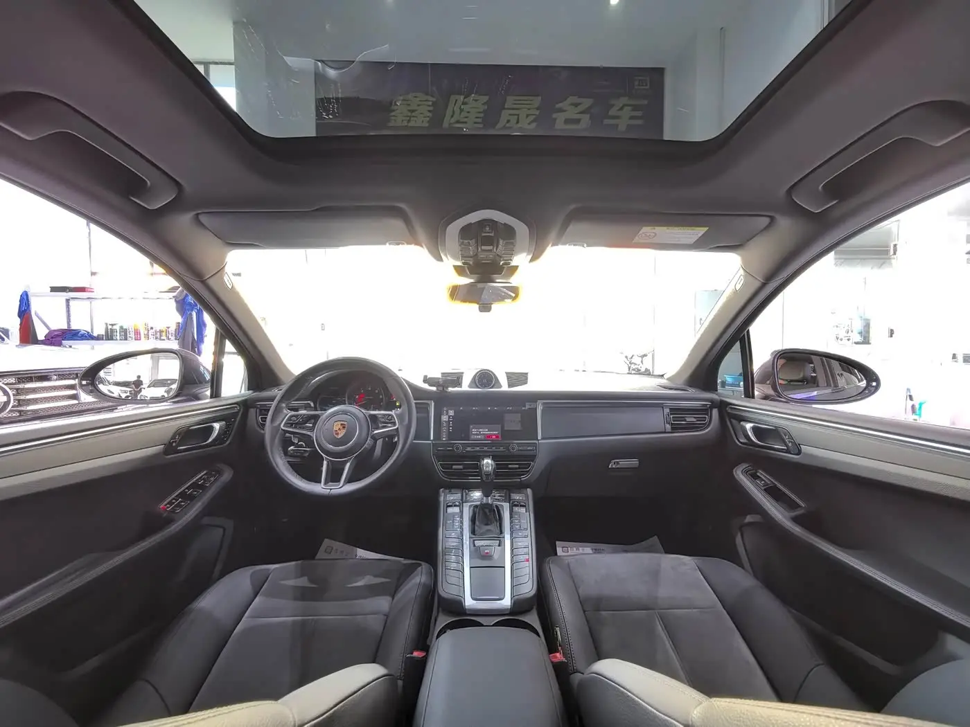 Porsche Macan 2020 — Şəkil 12/15