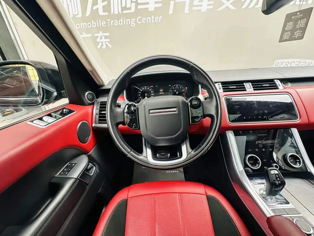 Land Rover Range Rover Sport 2020 — Фото 13/20