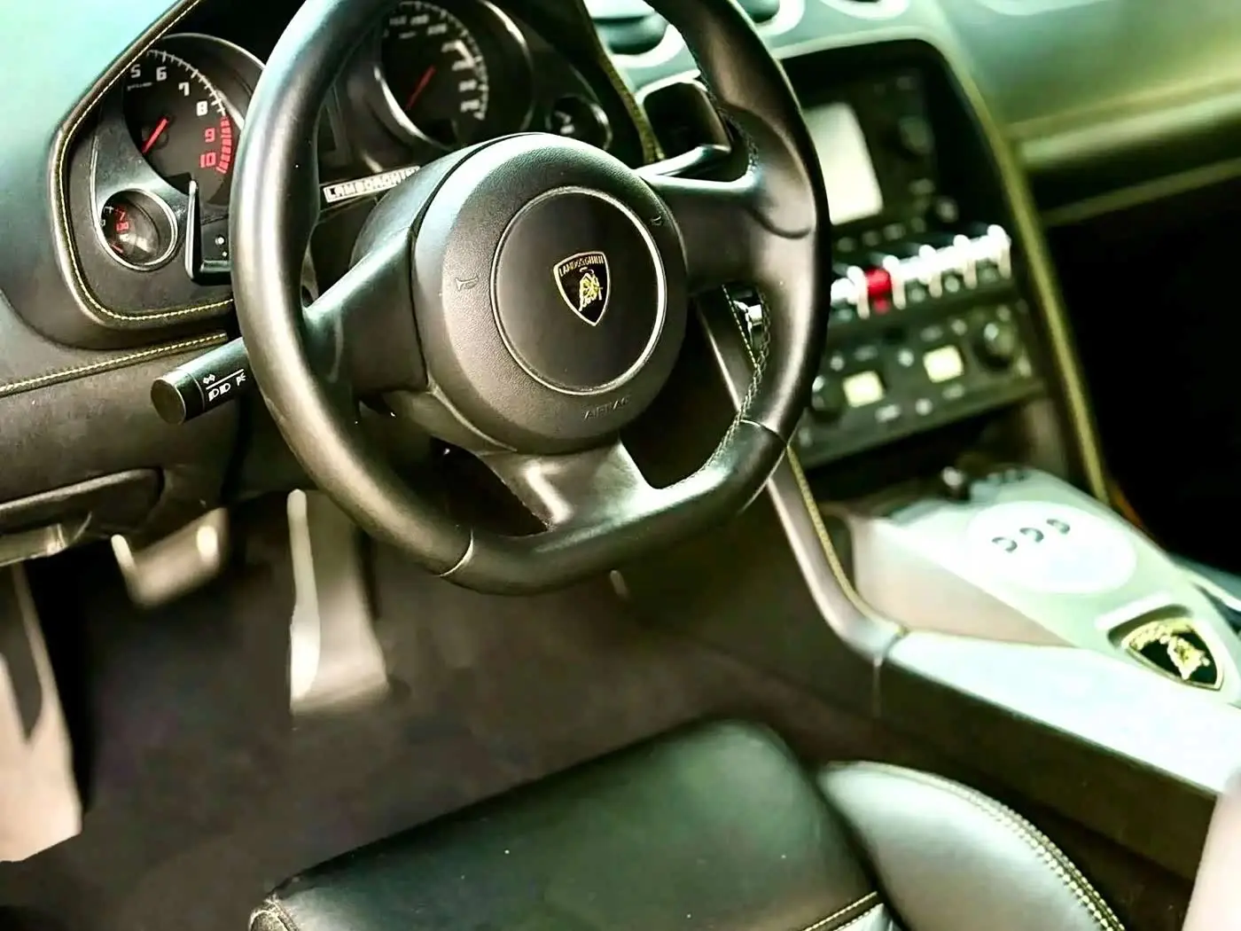 Lamborghini Gallardo 2014 — Photo 4/9