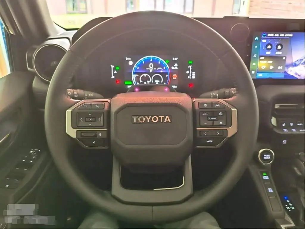 Toyota Prado 2026 — Photo 7/7