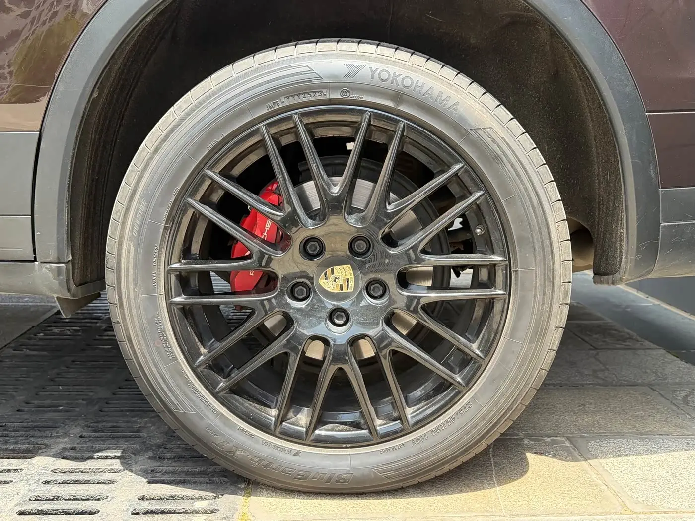 Porsche Cayenne 2015 — Şəkil 11/13