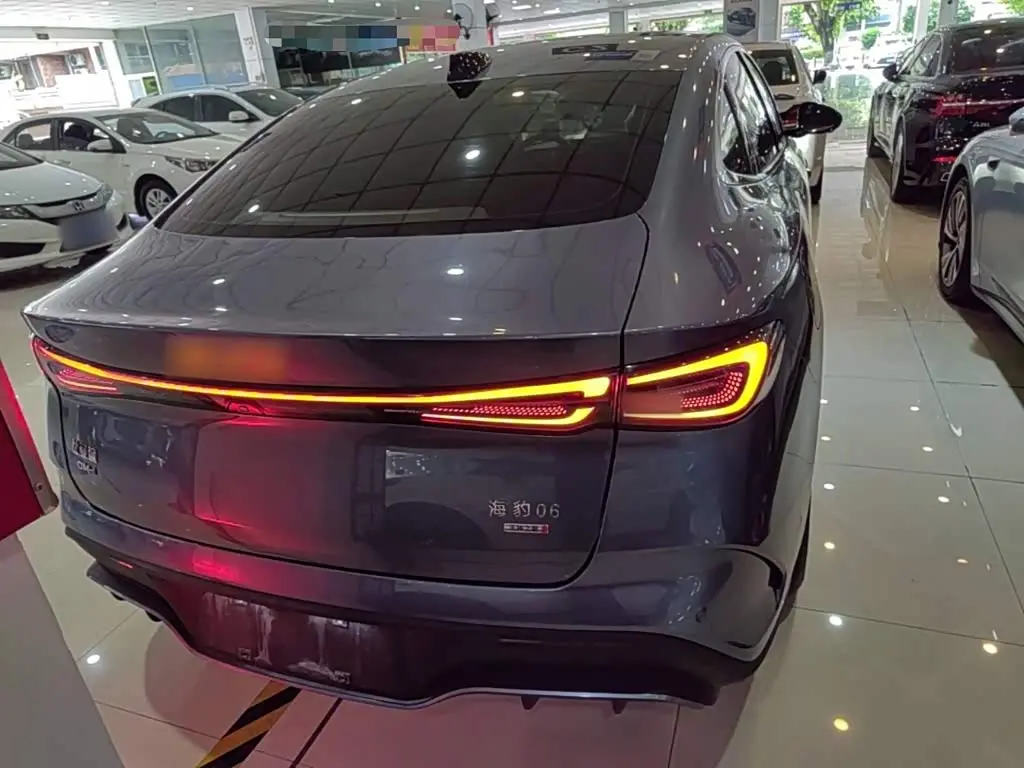 BYD Seal 06 New Energy 2025 — Фото 6/20