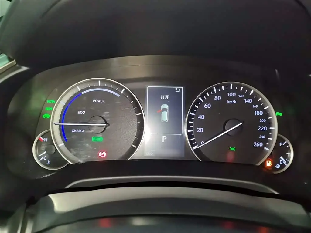Lexus RX 2016 — Photo 4/20
