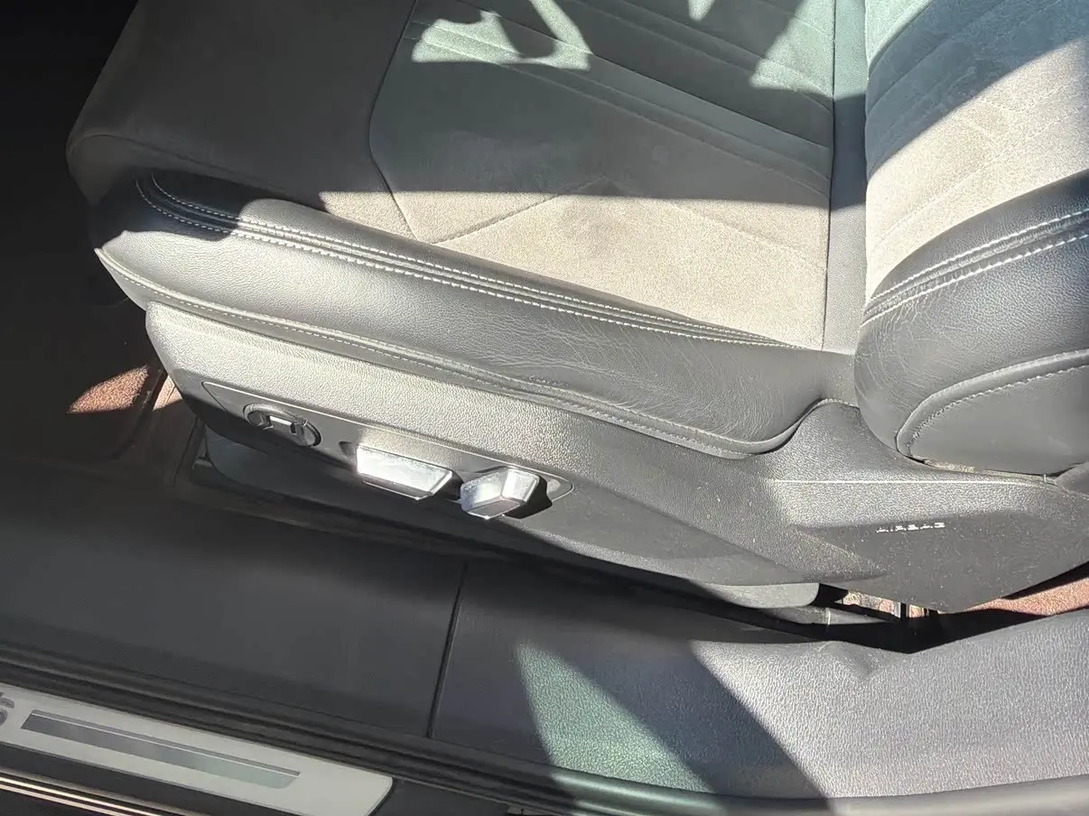 Audi A6L 2024 — Photo 18/20