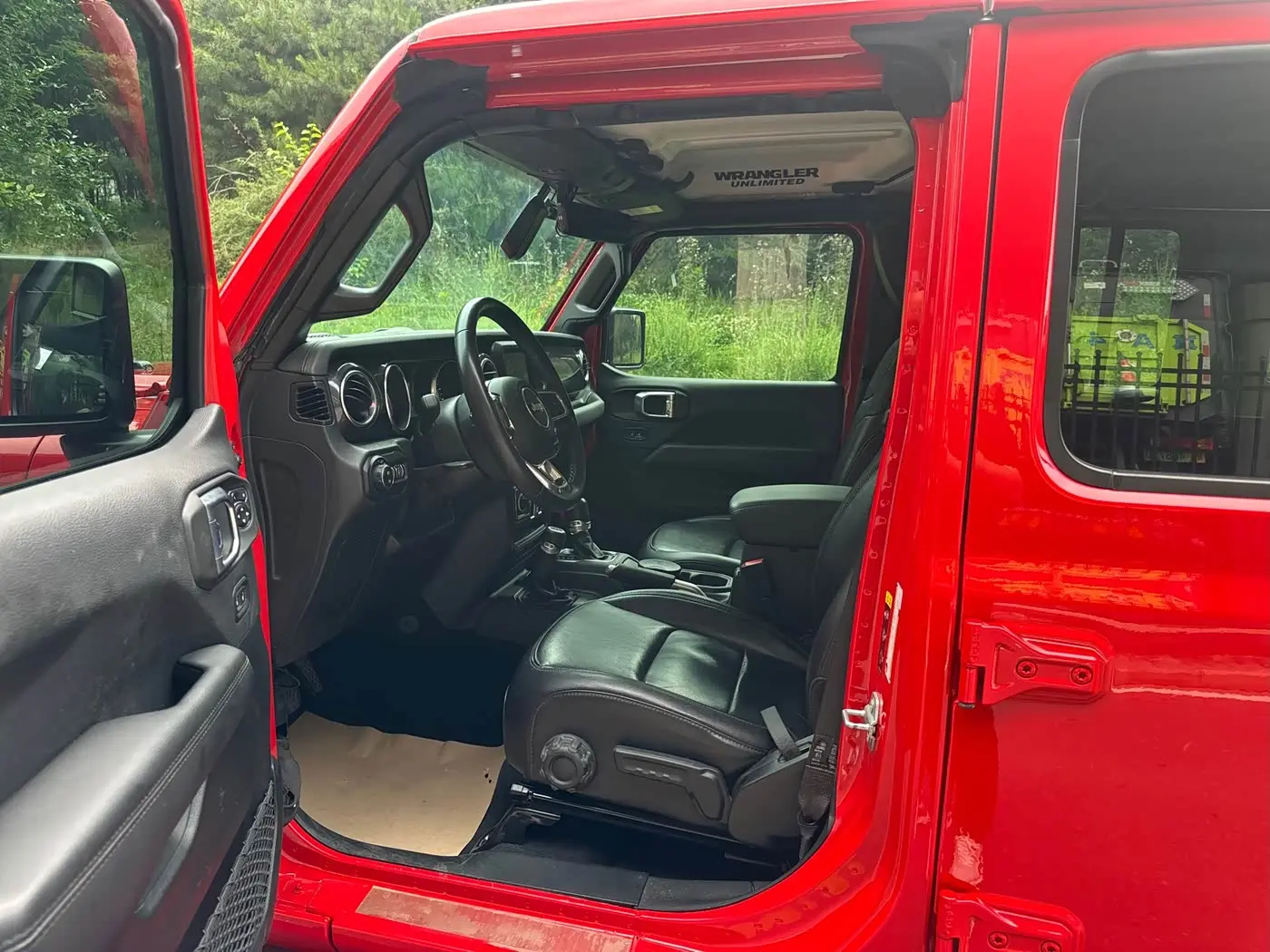 Jeep Wrangler 2022 — Фото 9/20
