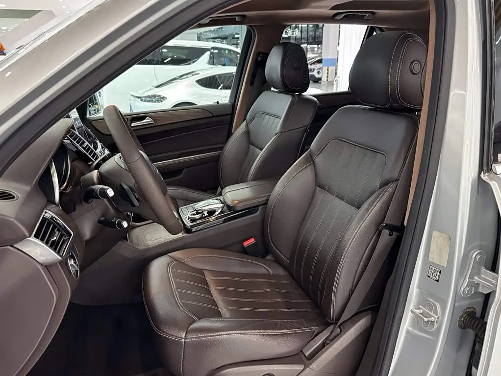 Mercedes-Benz GLE 2016 — Şəkil 8/15