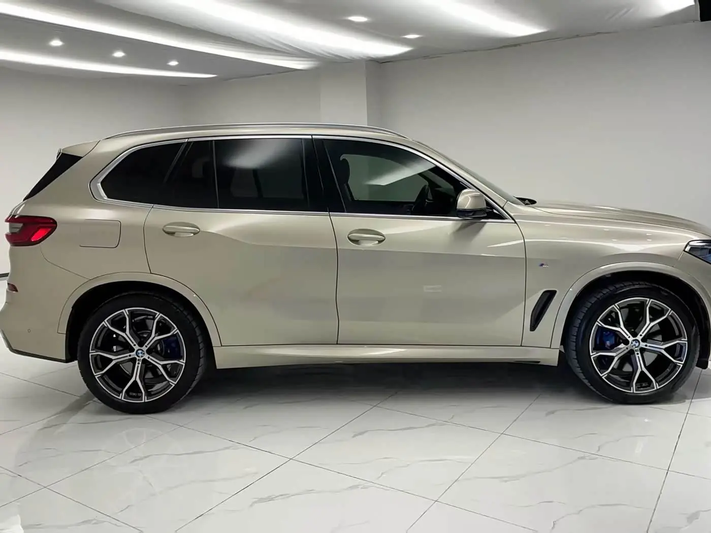 BMW X5 2019 — Photo 4/20