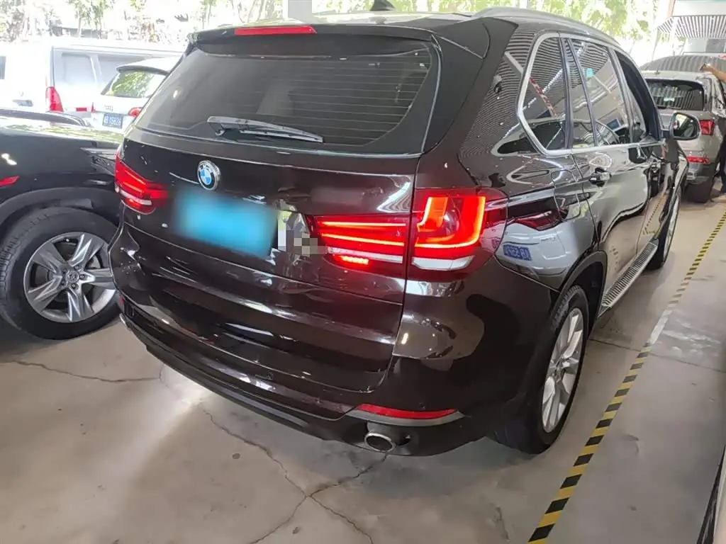 BMW X5 2014 — Photo 7/20