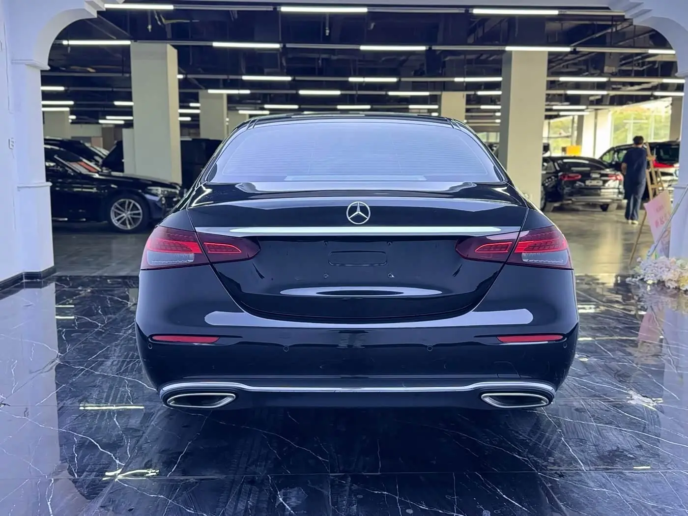 Mercedes-Benz E-Class 2021 — Şəkil 14/15