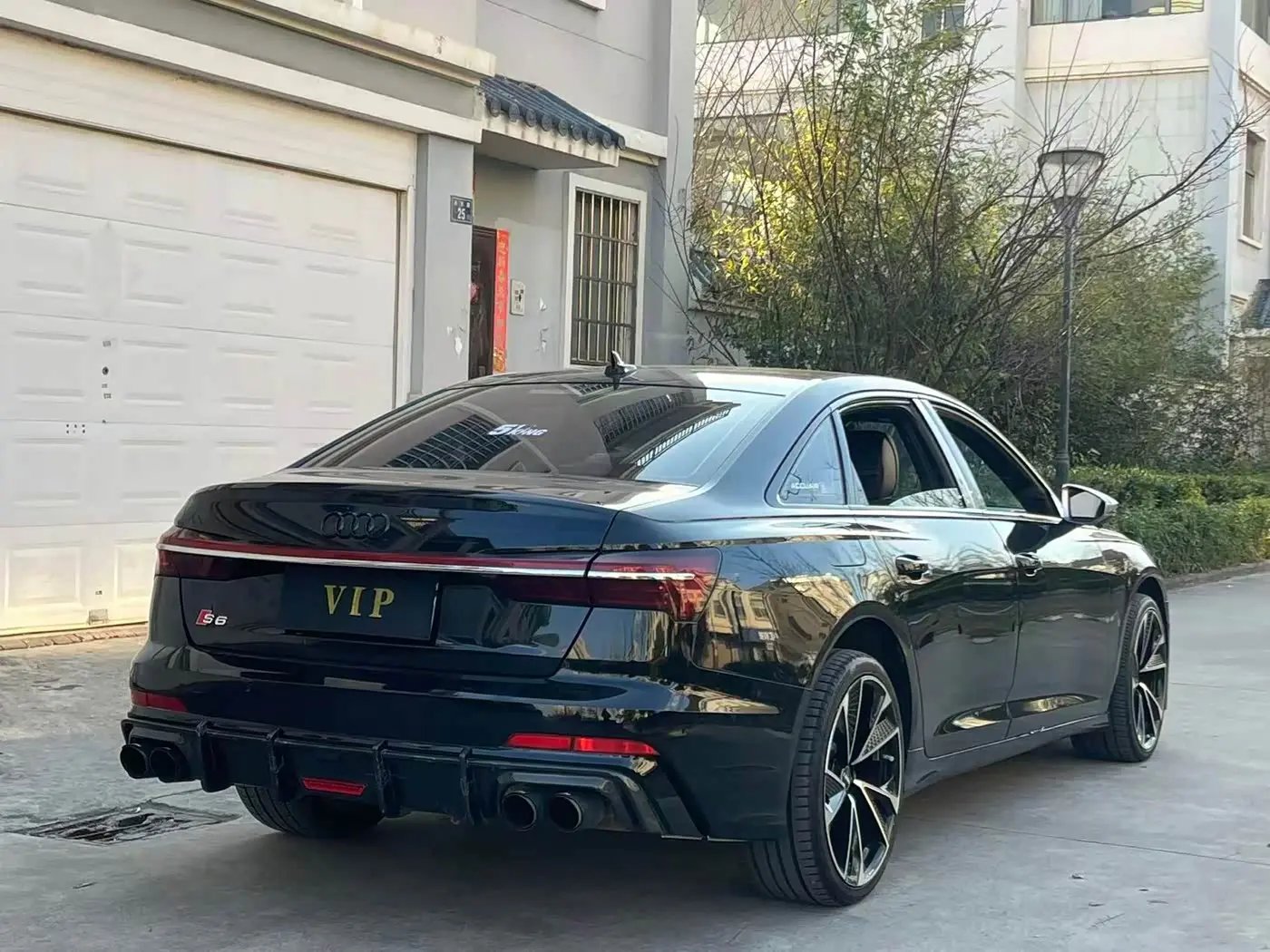 Audi A6L 2019 — Şəkil 8/15
