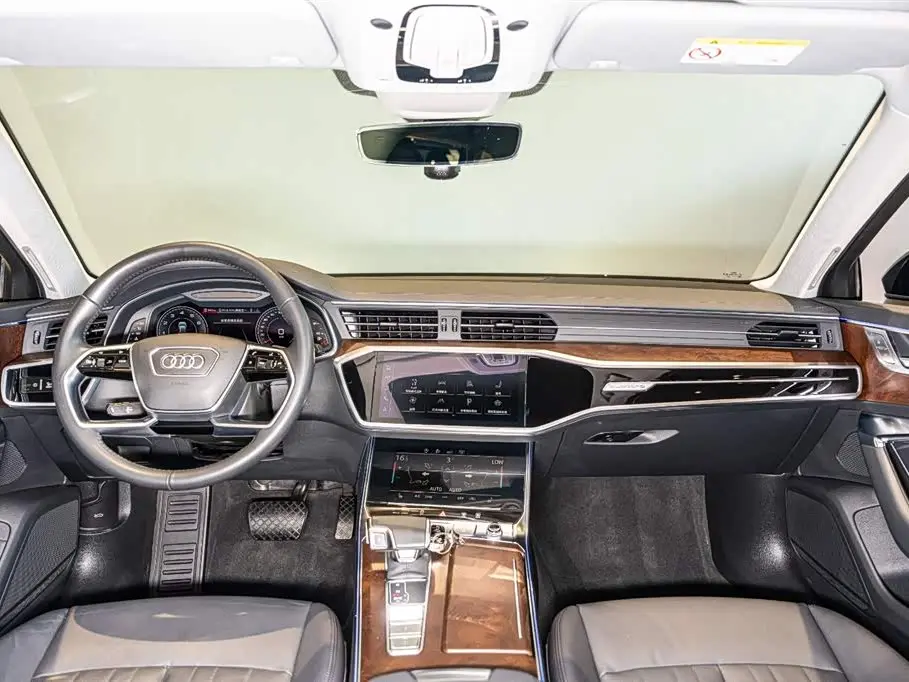 Audi A6 2020 — Şəkil 10/20